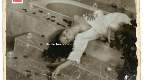 brownish vaginal discharge Porno Tv