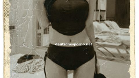 วา ร์ ป ฉบับ ก๊อ ป วาง perky thai teen has her pussy filled up with cum Japan porno